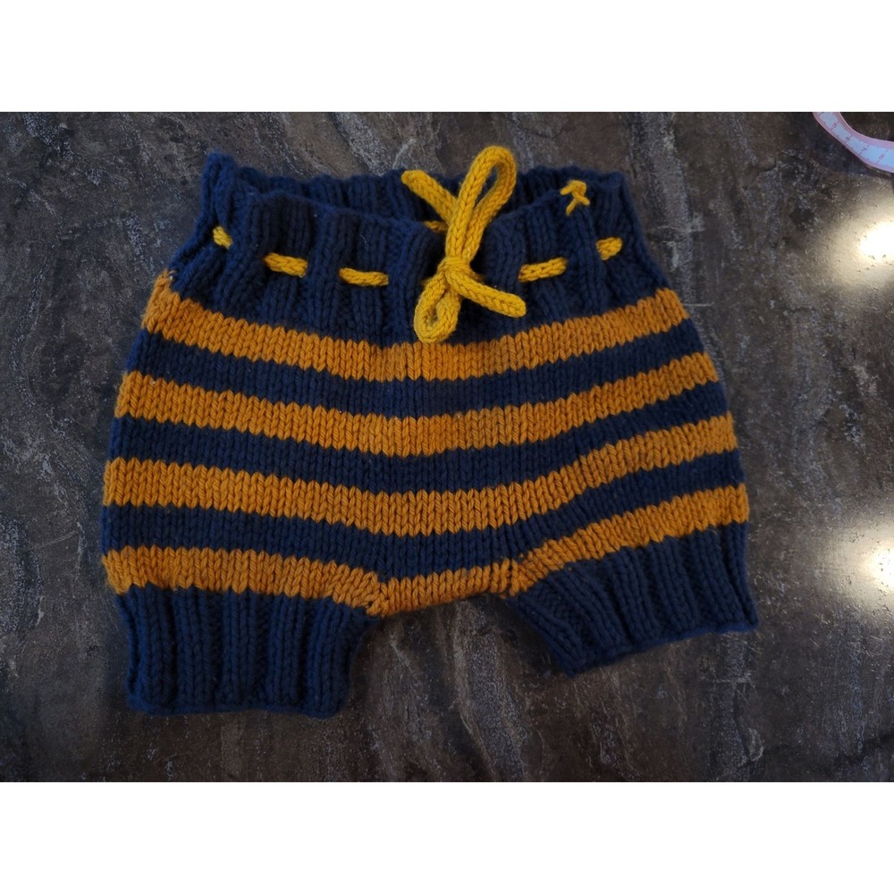 100% merino‎ wool shorties